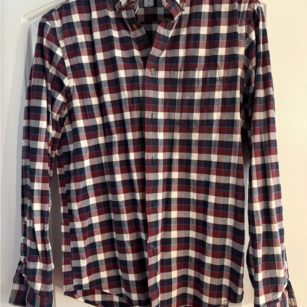 Old Navy Men's Plaid Shirt - Red, Blue, White